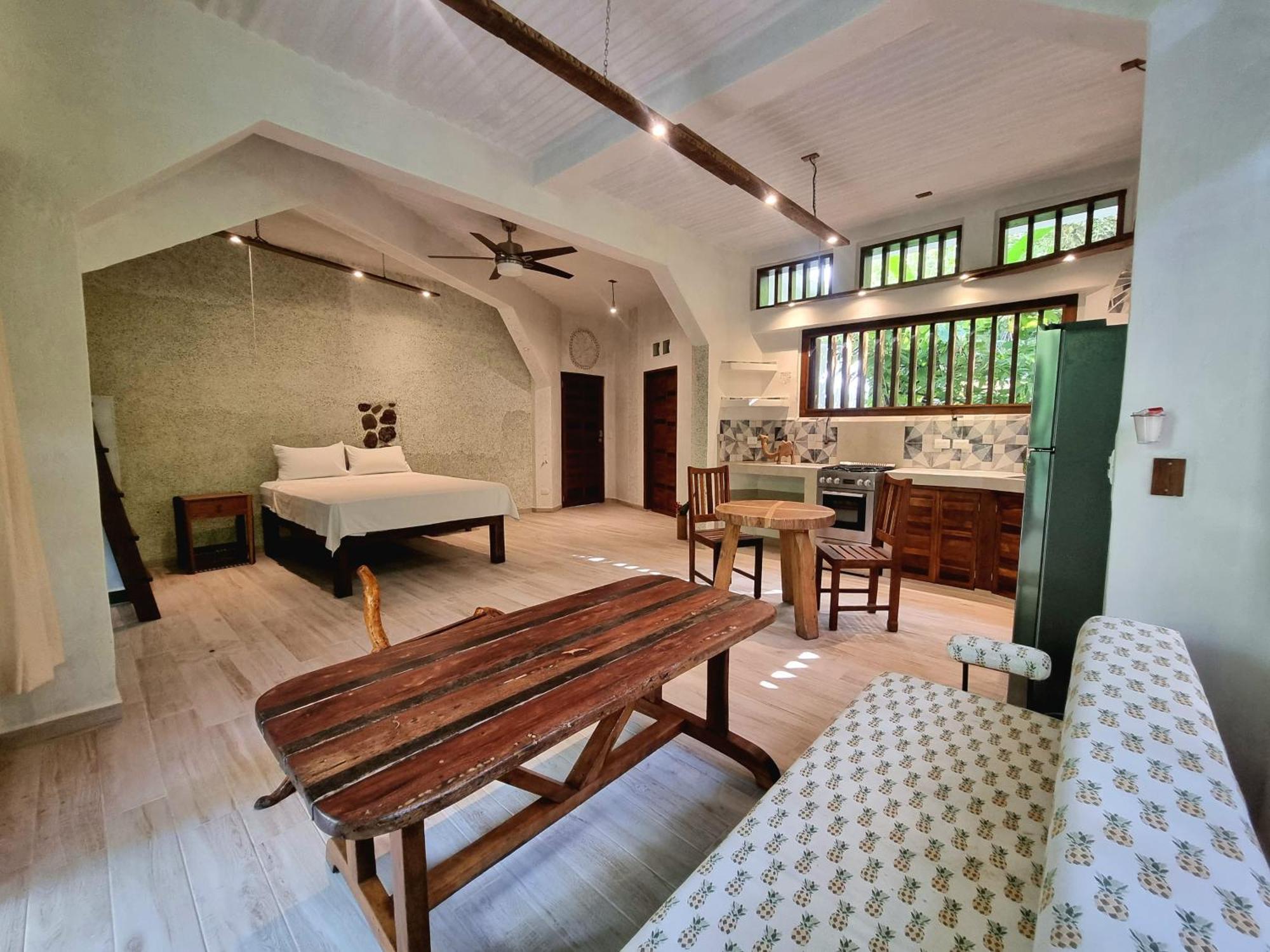לה סייבה Omega Tours Eco-Jungle Lodge מראה חיצוני תמונה